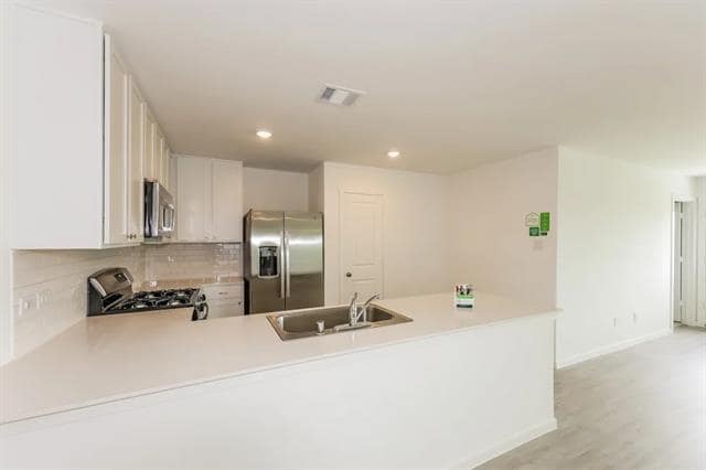 Building Photo - 2803 Silent Wy