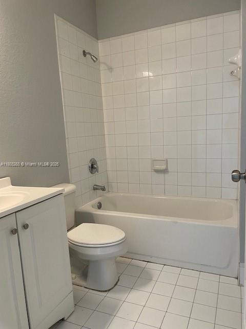Building Photo - 1586 SE 27th Ct