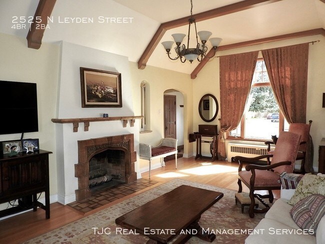 Foto del edificio - Park Hill Home for Rent!