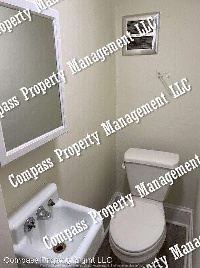 Building Photo - 3 br, 1.5 bath House - 508 South Lime Stre...