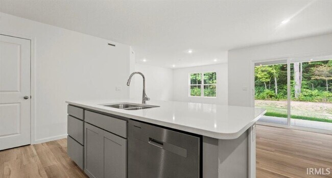 Foto del edificio - 9405 Tolleston Trl