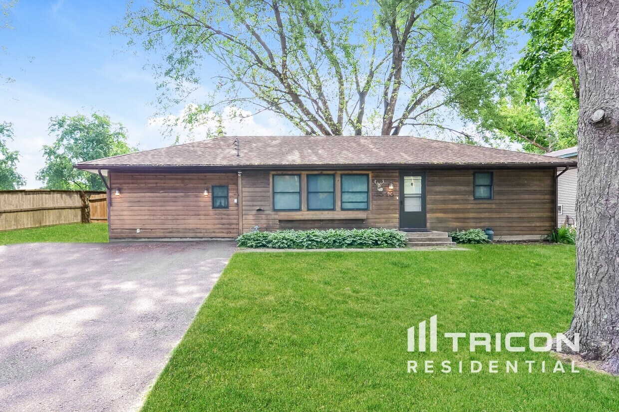 Foto principal - 1543 8th St SE