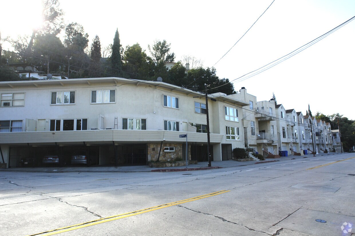 18341840 Griffith Park Blvd, Los Angeles, CA 90026 Apartments in Los