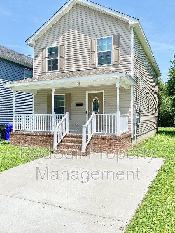 Foto del edificio - 616 Battery Ave