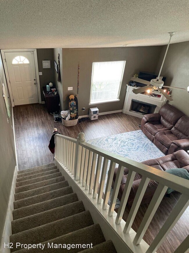 Foto del edificio - 2 br, 2 bath House - 4119 Castellan Drive