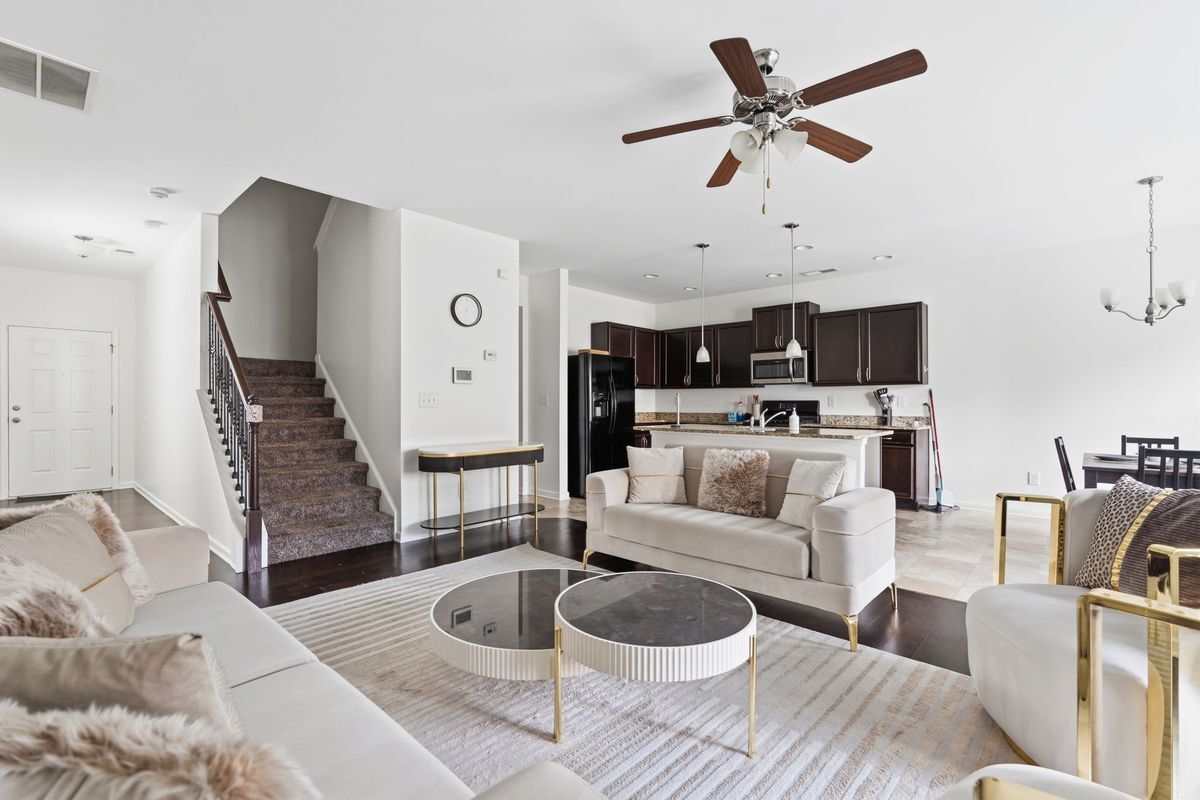 Foto del edificio - 565 Dasheill Ln