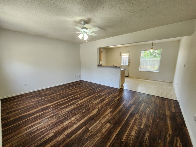 Building Photo - 7833 Impala Dr