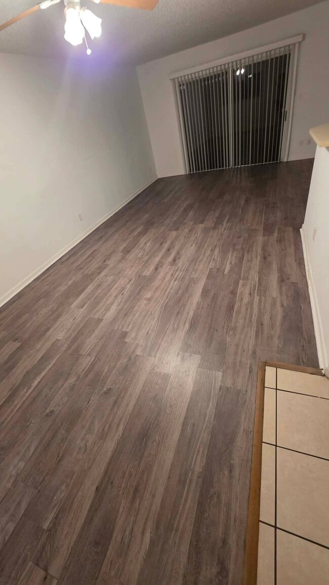Photo - 3453 NW 44th St (Lauderdale Lakes, FL) Apartment
