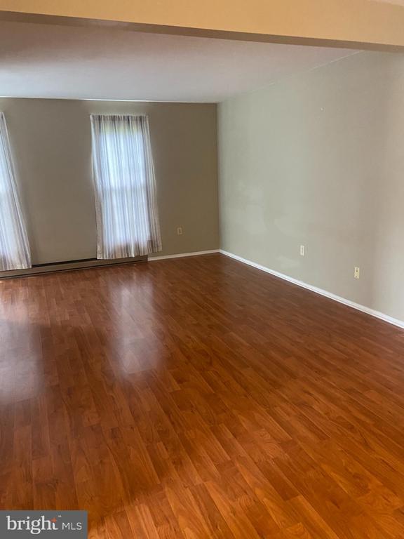 Foto del edificio - 1505 Ridgeview Ln