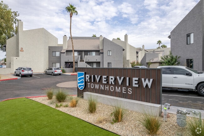 Monument Signage - Riverview Townhomes