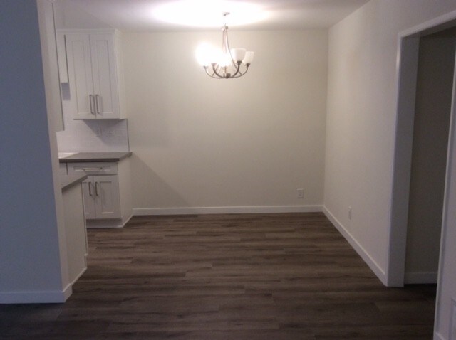 Foto del edificio - 2451 Corinth Ave