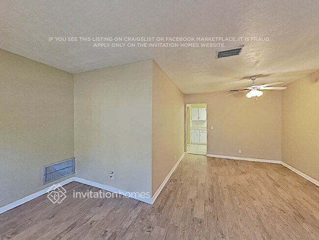 Foto del edificio - 12718 Sebring Blvd