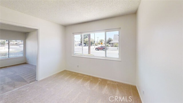 Foto del edificio - 880 S Yorba St