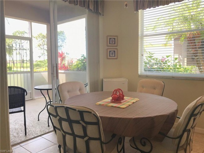 Foto del edificio - 9711 Willow Way