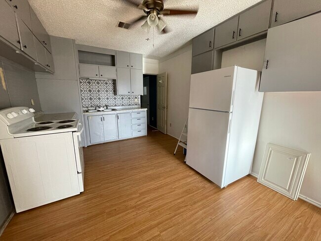 Foto del edificio - 4318 S Seneca St