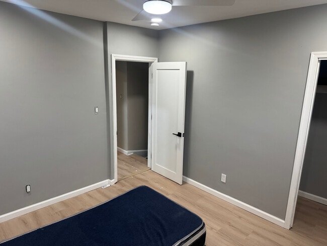 Photo - 514 S Longwood St Townhome