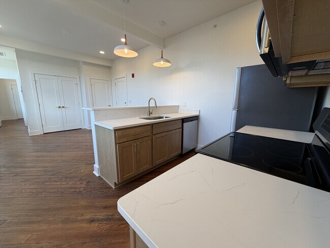 Foto del edificio - 901 Fifth Street - 302