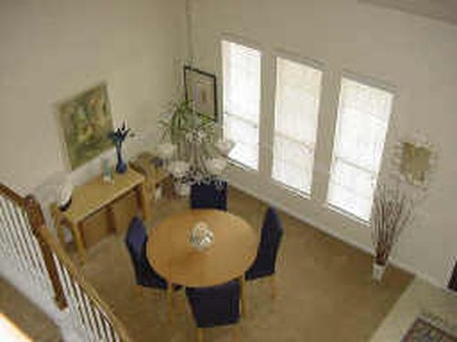 Building Photo - 38 Ivy Garden St