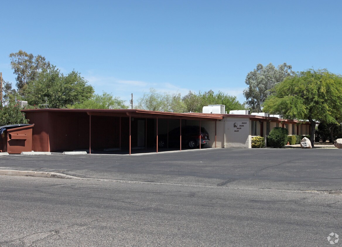 Primary Photo - Blacklidge Apartments 8-Plex Tucson, AZ