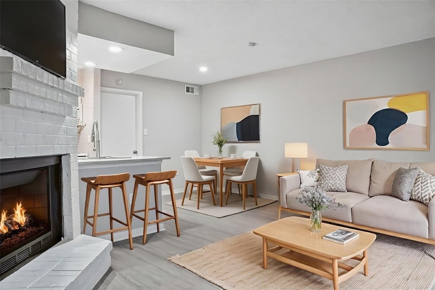 Photo - 250 EL DORADO BLVD Unit 205