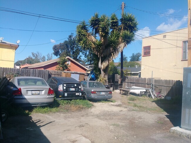 Building Photo - 2535 Hauser Blvd