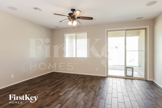 Foto del edificio - 17774 W Granite View Dr