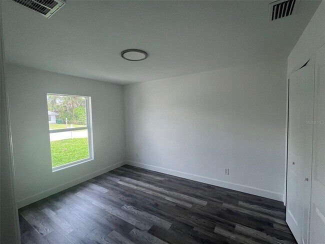 Foto del edificio - 10037 Amicola St