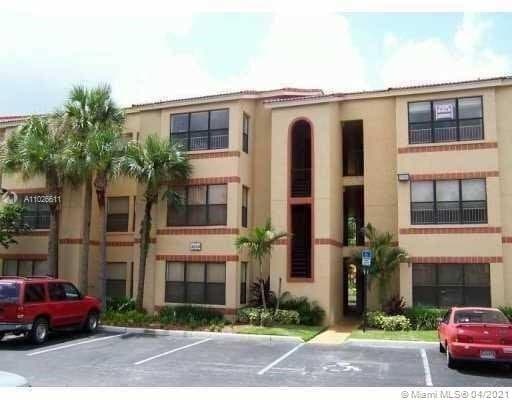 Building Photo - 2846 S University Dr