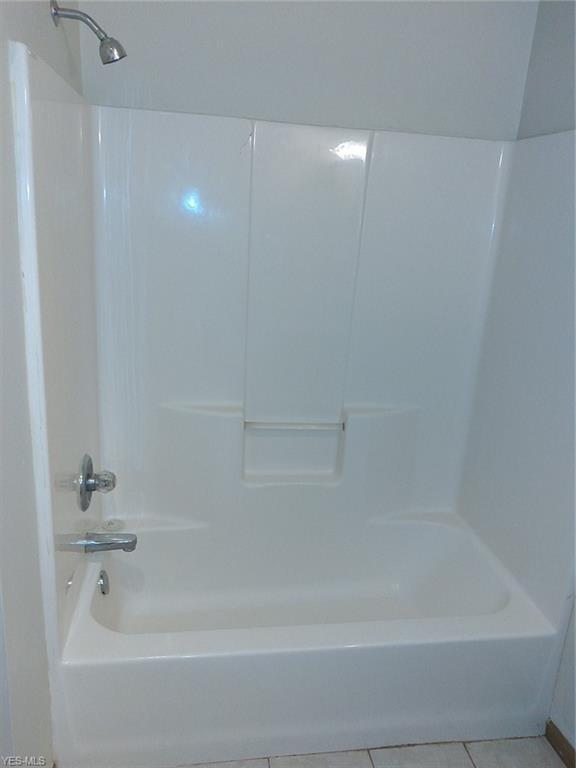 Building Photo - 6083 Applecrest Ct