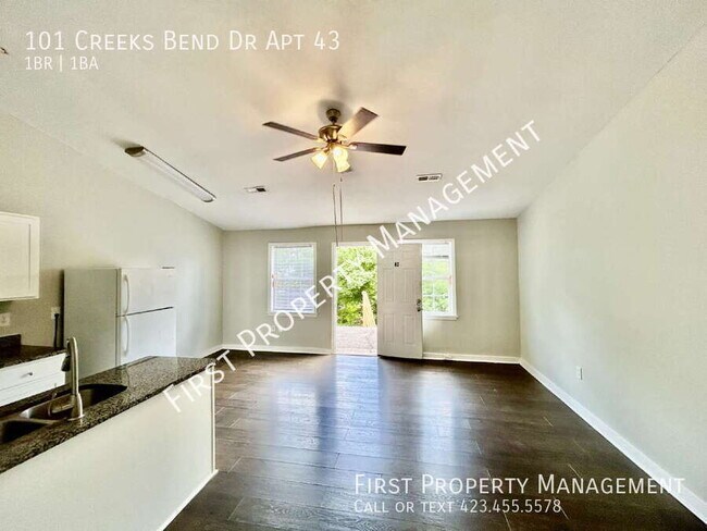 Foto del edificio - 101 Creeks Bend Dr