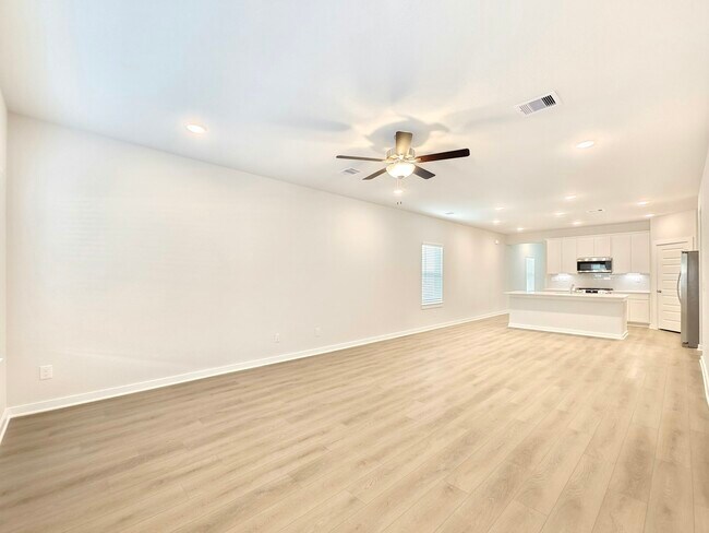 Foto del edificio - 8554 Blueberry Ash St