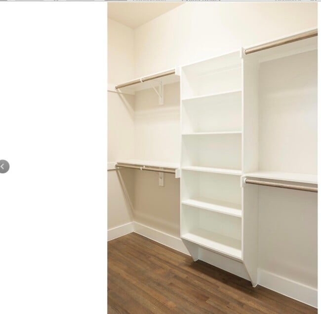 Building Photo - 5209 Nichols St