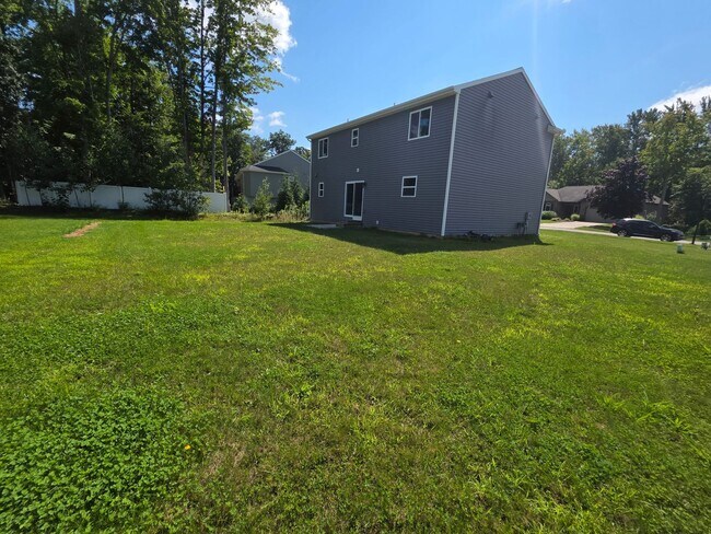 Foto del edificio - 5135 N Morgan Ln SE