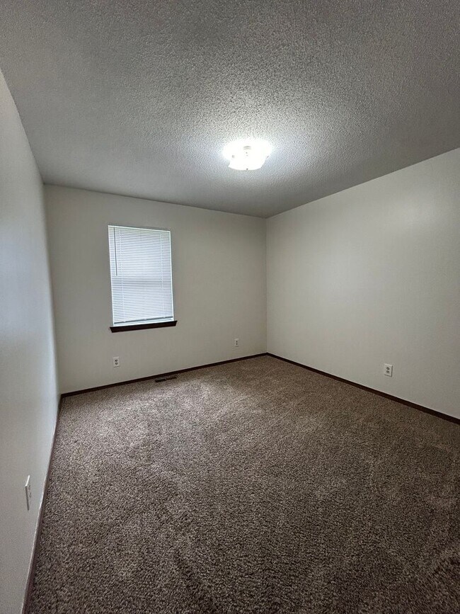 Foto del edificio - 5005 W Keller Rd