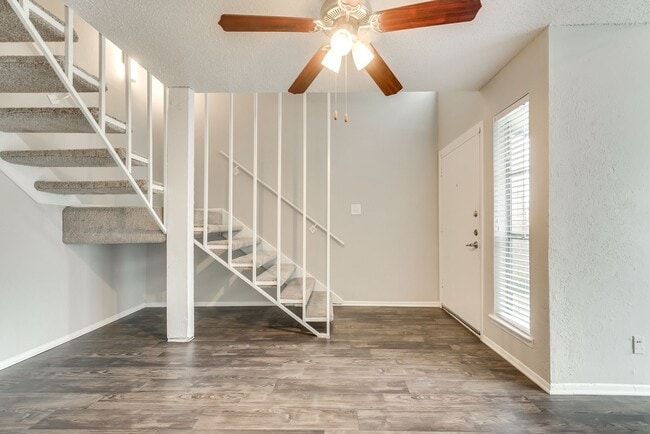 Building Photo - Alena Apartments