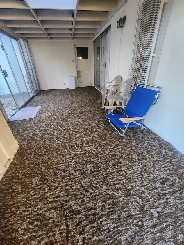 Foto principal - 4720 Asteria St