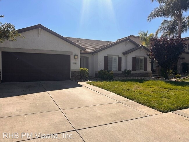 Building Photo - 4 br, 2 bath House - 2055 W Claridge Way