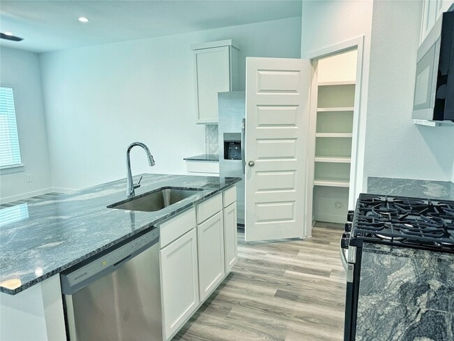 Building Photo - 2814 Lisburn Ter Ln