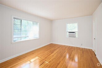 Building Photo - 1086 Briarcliff Rd NE