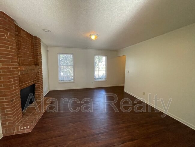 Building Photo - 10800 Whittersham Dr