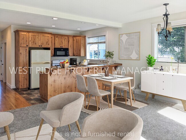 Foto del edificio - 8718 NE Flanders St