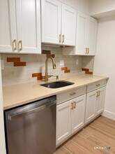 Building Photo - 7 Spring St