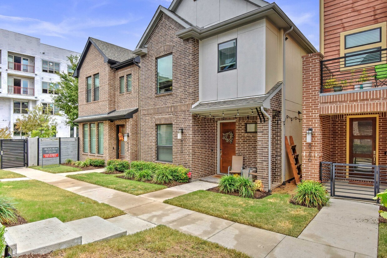 8210 Callimont Ln, Dallas, TX 75231 House Rental in Dallas, TX