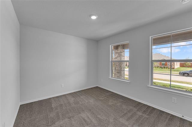 Building Photo - 708 Basteen Ln