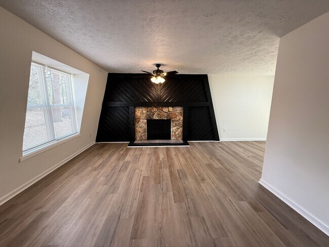 Photo - 180/182 Reed Street Apartment