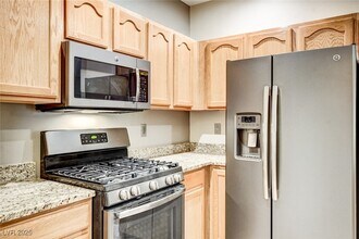 Building Photo - 8729 Red Brook Dr