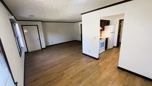 Foto del edificio - 520 Circle Pine Dr
