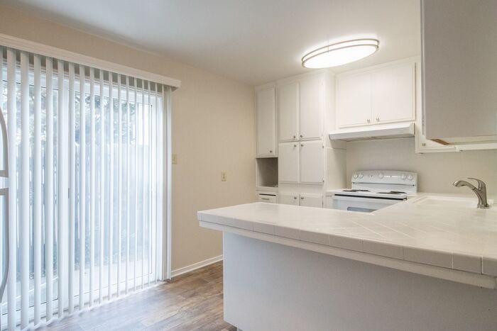 Primary Photo - $1,000 moves you in today, no rent until 4...