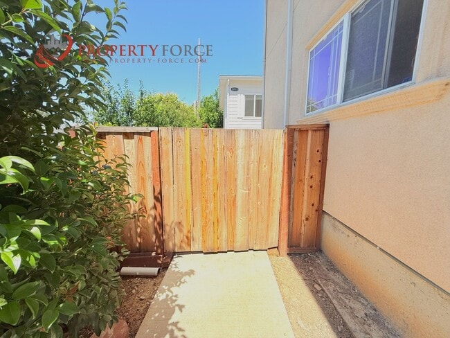 Building Photo - Brand New 2BR ADU w/ Most Utilities Includ...