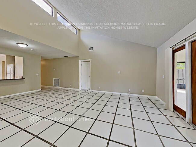 Foto del edificio - 1857 Wildwood Trail